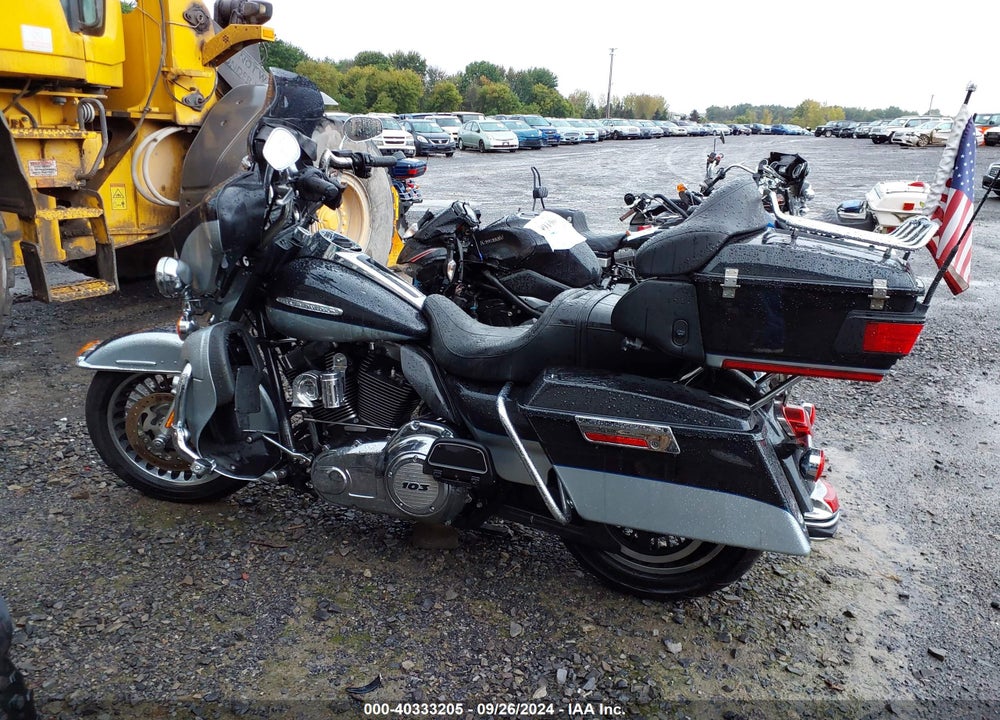 2013 HARLEY-DAVIDSON FLHTK ELECTRA GLIDE ULTRA LTD VIN: 1HD1KEM1XDB692078
