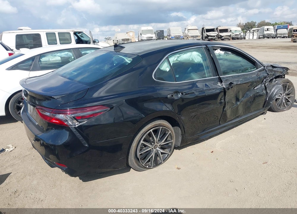2022 TOYOTA CAMRY SE VIN: 4T1G11AK6NU633647