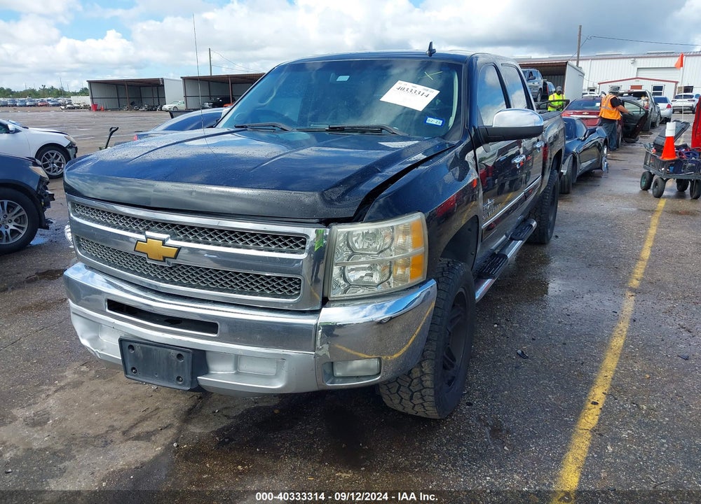 2013 CHEVROLET SILVERADO 1500 LT VIN: 3GCPCSE08DG375825