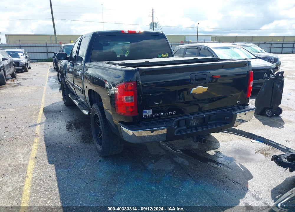 2013 CHEVROLET SILVERADO 1500 LT VIN: 3GCPCSE08DG375825