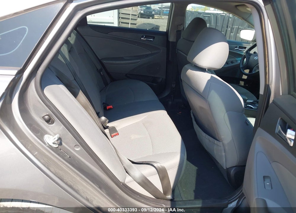 2013 HYUNDAI SONATA GLS VIN: 5NPEB4AC2DH803983