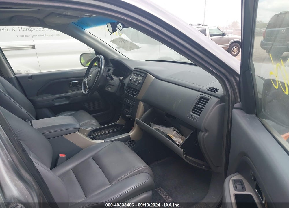2007 HONDA PILOT EX-L VIN: 5FNYF18547B028614