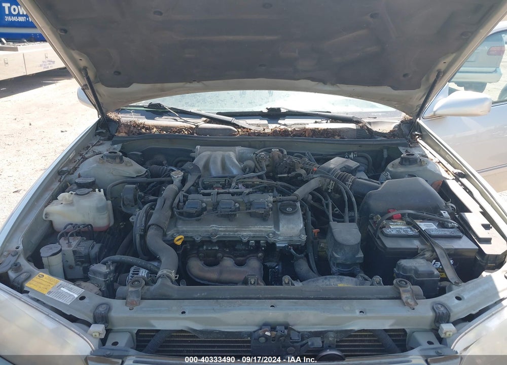 2001 TOYOTA CAMRY XLE V6 VIN: 4T1BF28K11U116063