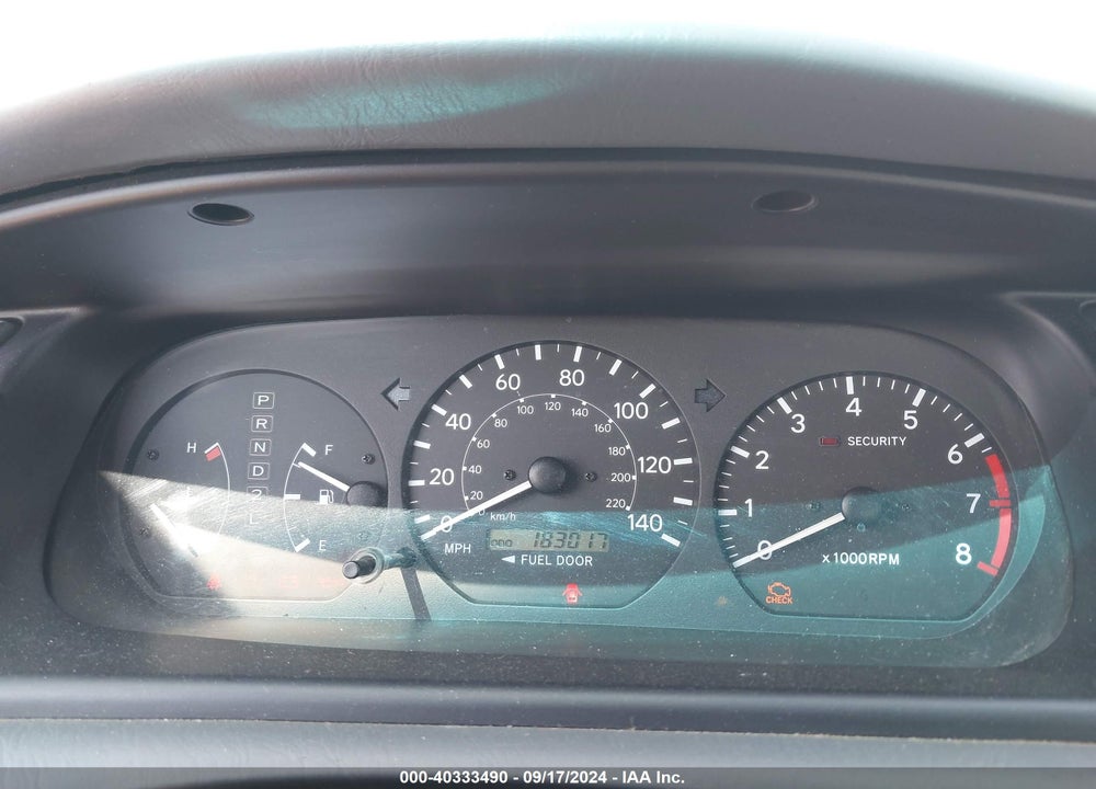 2001 TOYOTA CAMRY XLE V6 VIN: 4T1BF28K11U116063