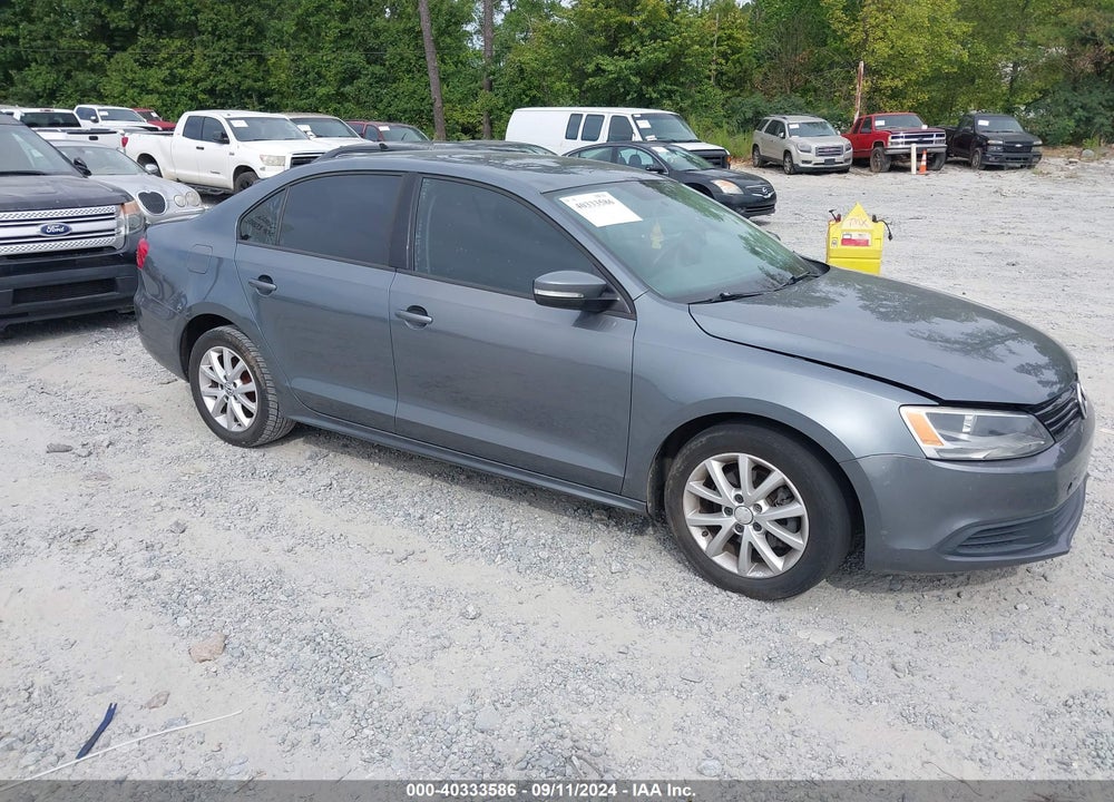 2011 VOLKSWAGEN JETTA 2.5L SE VIN: 3VWDZ7AJ3BM317663