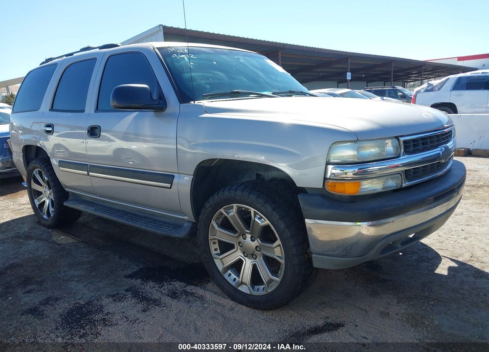 2004 CHEVROLET TAHOE LS VIN: 1GNEC13T24J224189
