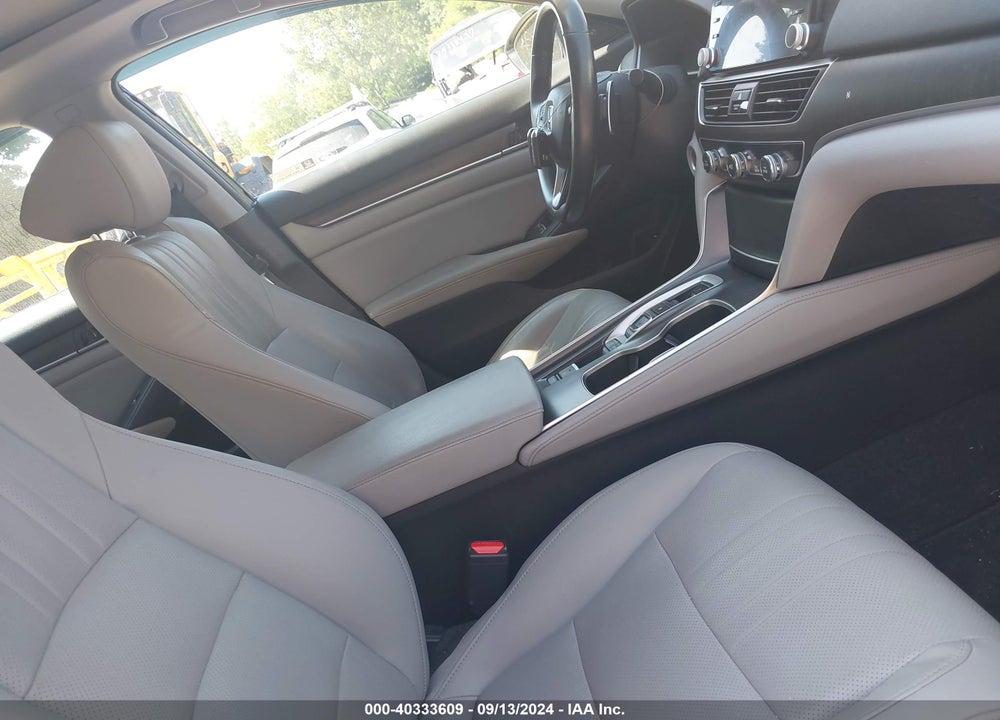 2018 HONDA ACCORD TOURING 2.0T VIN: 1HGCV2F90JA003493