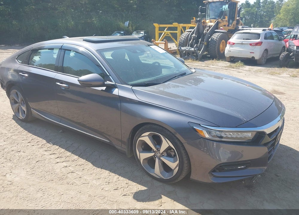 2018 HONDA ACCORD TOURING 2.0T VIN: 1HGCV2F90JA003493