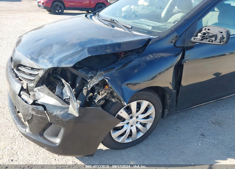 2013 TOYOTA COROLLA LE VIN: 2T1BU4EE0DC084258