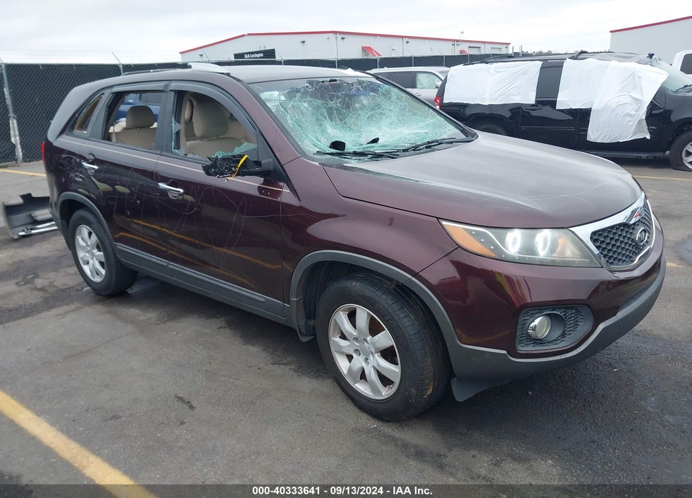 2012 KIA SORENTO LX VIN: 5XYKT3A69CG201172