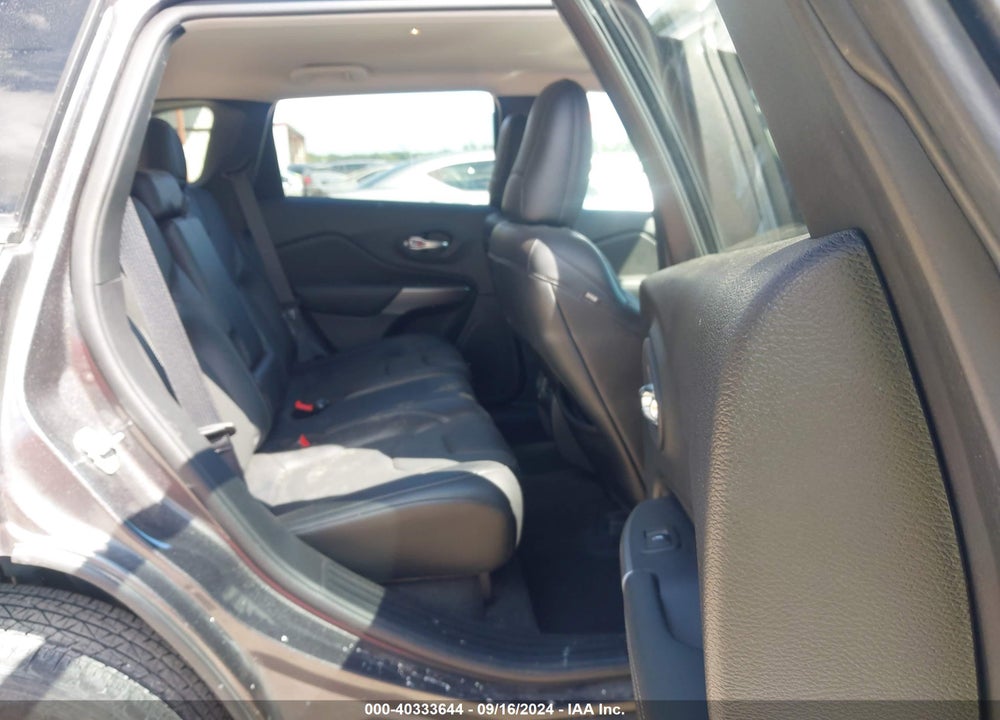 2021 CHEROKEE JEEP  LATITUDE LUX FWD VIN: 1C4PJLMNXMD174286