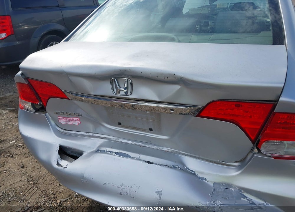 2010 HONDA CIVIC LX VIN: 2HGFA1F51AH317073