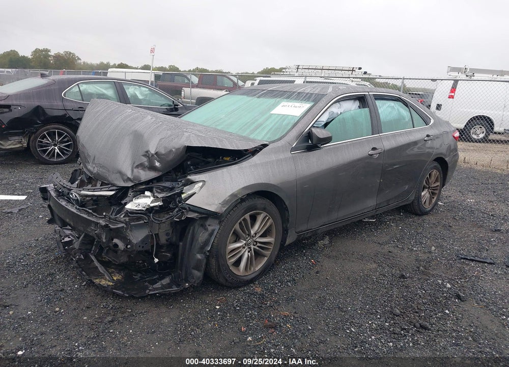 2016 TOYOTA CAMRY SE VIN: 4T1BF1FK5GU135866