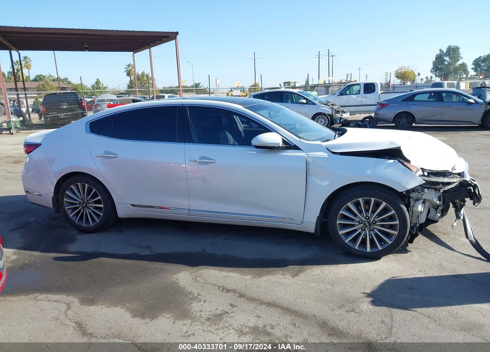 2017 KIA CADENZA PREMIUM VIN: KNALC4J13H5057257