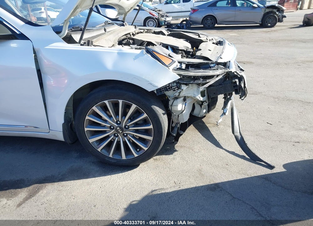 2017 KIA CADENZA PREMIUM VIN: KNALC4J13H5057257