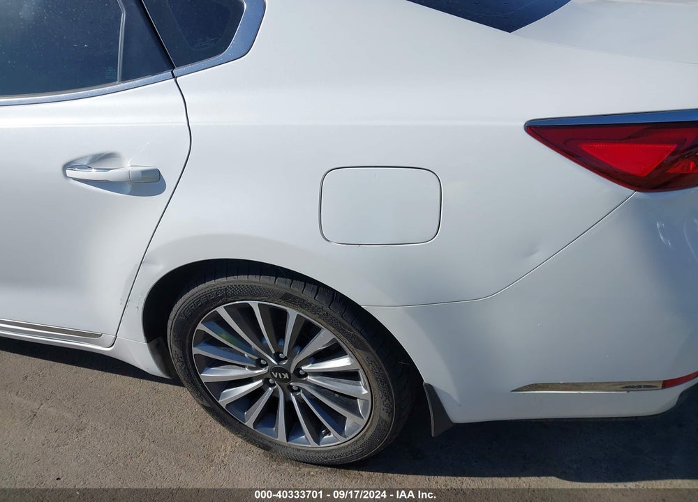 2017 KIA CADENZA PREMIUM VIN: KNALC4J13H5057257