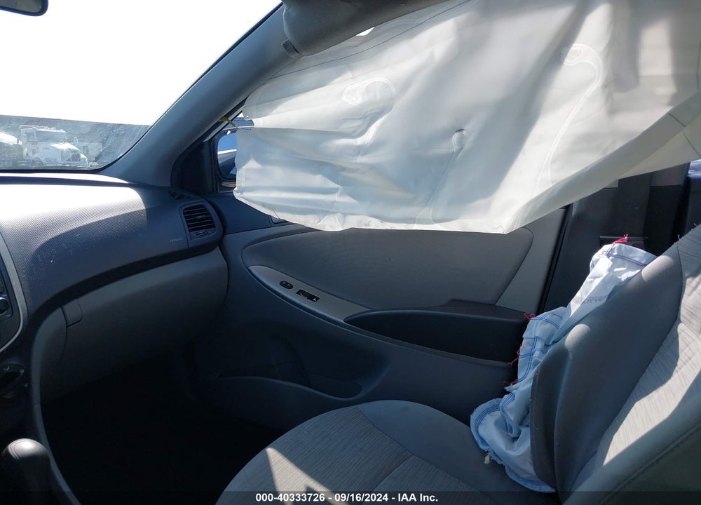 2015 HYUNDAI ACCENT GLS VIN: KMHCT4AE6FU824684