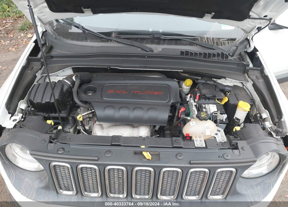2015 JEEP RENEGADE LATITUDE VIN: ZACCJBBT8FPB82059