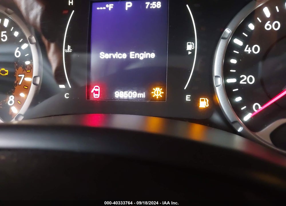 2015 JEEP RENEGADE LATITUDE VIN: ZACCJBBT8FPB82059