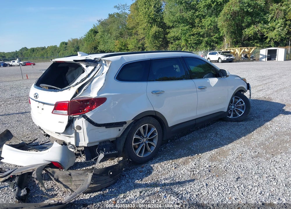 2017 HYUNDAI SANTA FE SE VIN: KM8SMDHF0HU224656