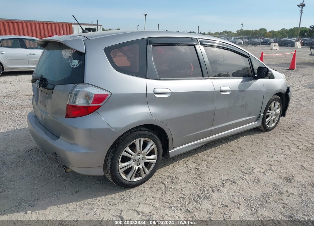 2010 HONDA FIT SPORT VIN: JHMGE8H46AC007054