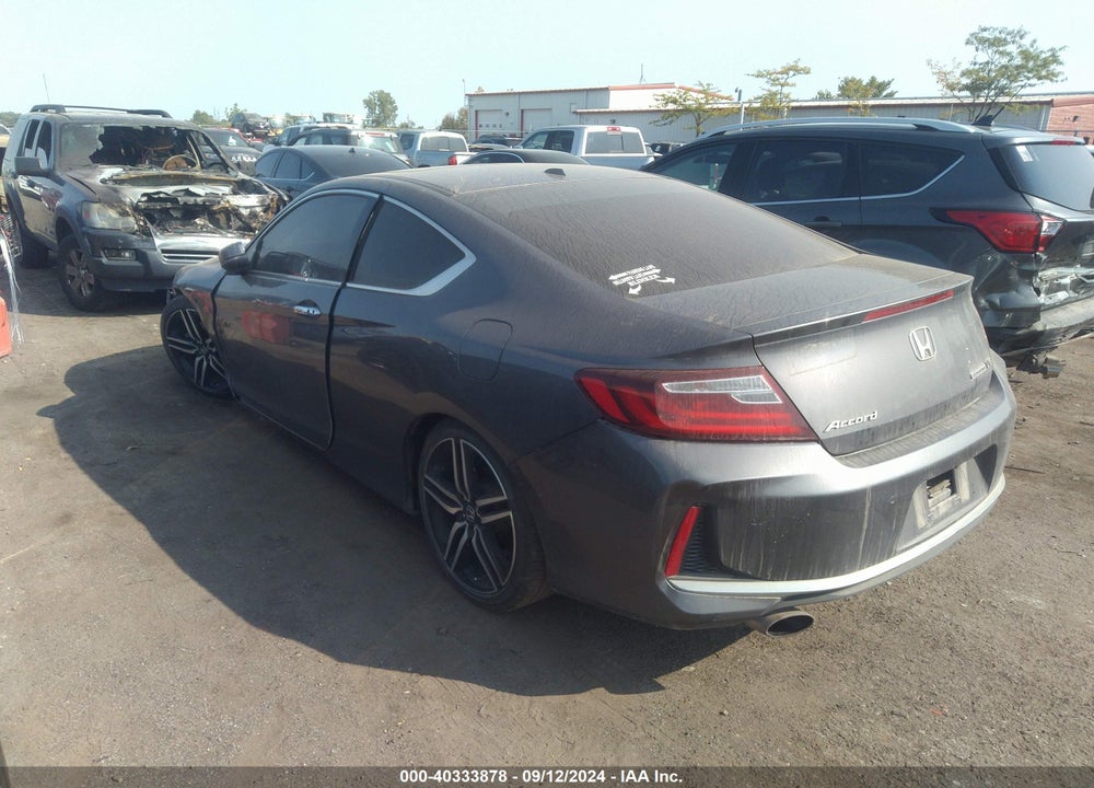 2017 HONDA ACCORD TOURING V6 VIN: 1HGCT2B03HA005438