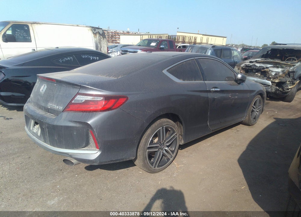 2017 HONDA ACCORD TOURING V6 VIN: 1HGCT2B03HA005438