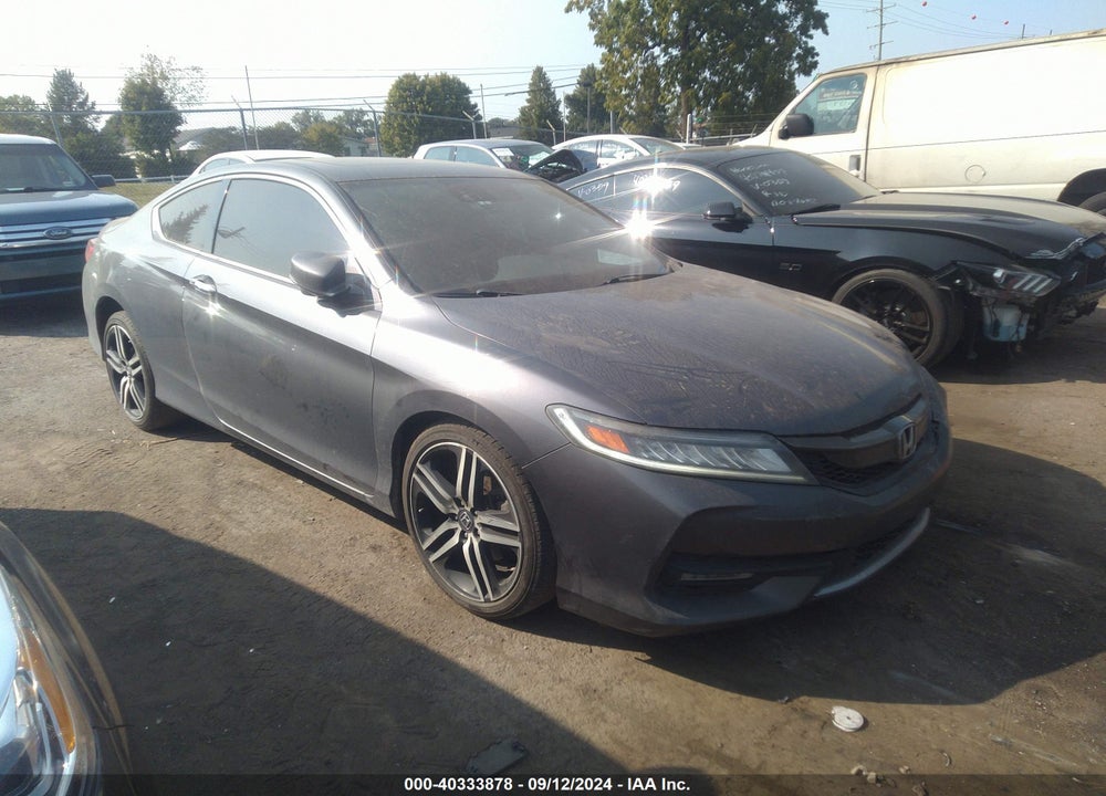 2017 HONDA ACCORD TOURING V6 VIN: 1HGCT2B03HA005438