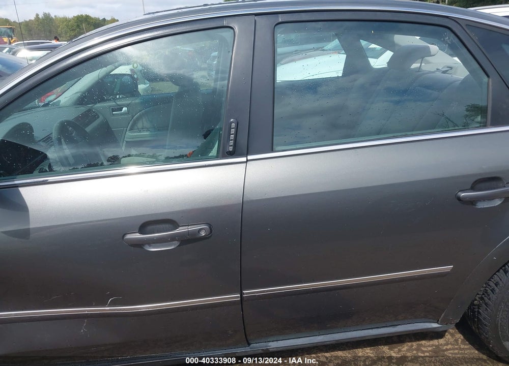 2005 FORD FIVE HUNDRED SEL VIN: 1FAFP24135G155280