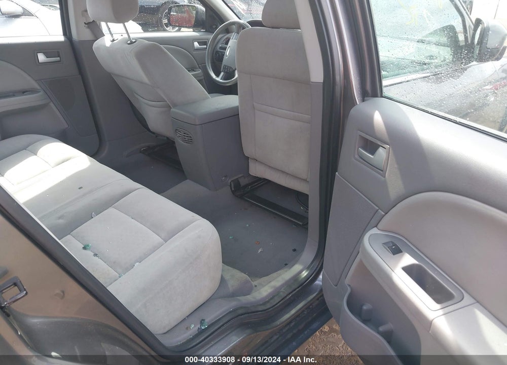 2005 FORD FIVE HUNDRED SEL VIN: 1FAFP24135G155280