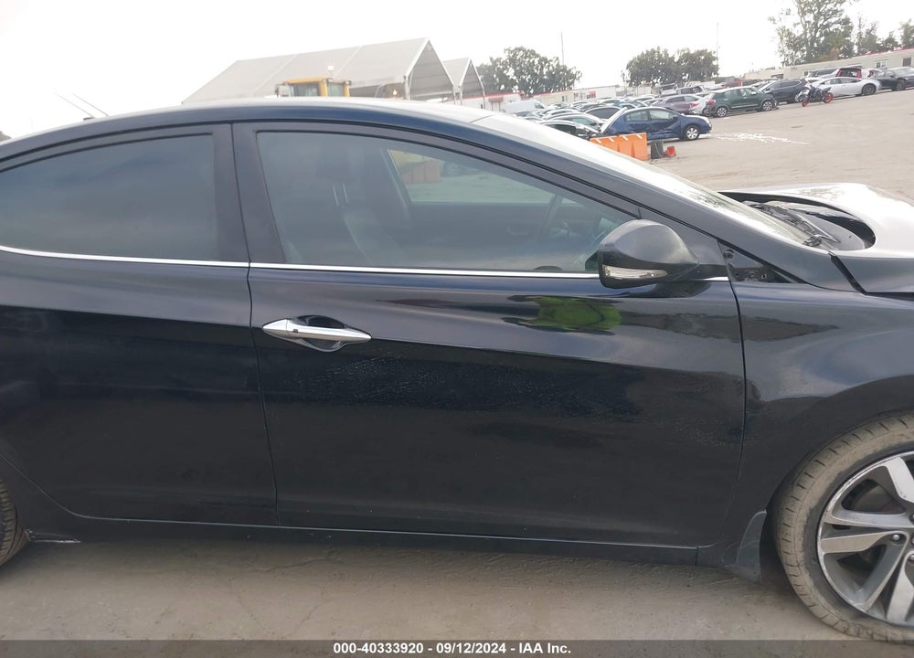 2016 HYUNDAI ELANTRA LIMITED VIN: KMHDH4AE4GU606315
