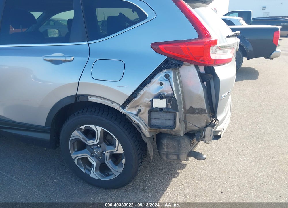 2018 HONDA CR-V EX VIN: 7FARW2H50JE041852