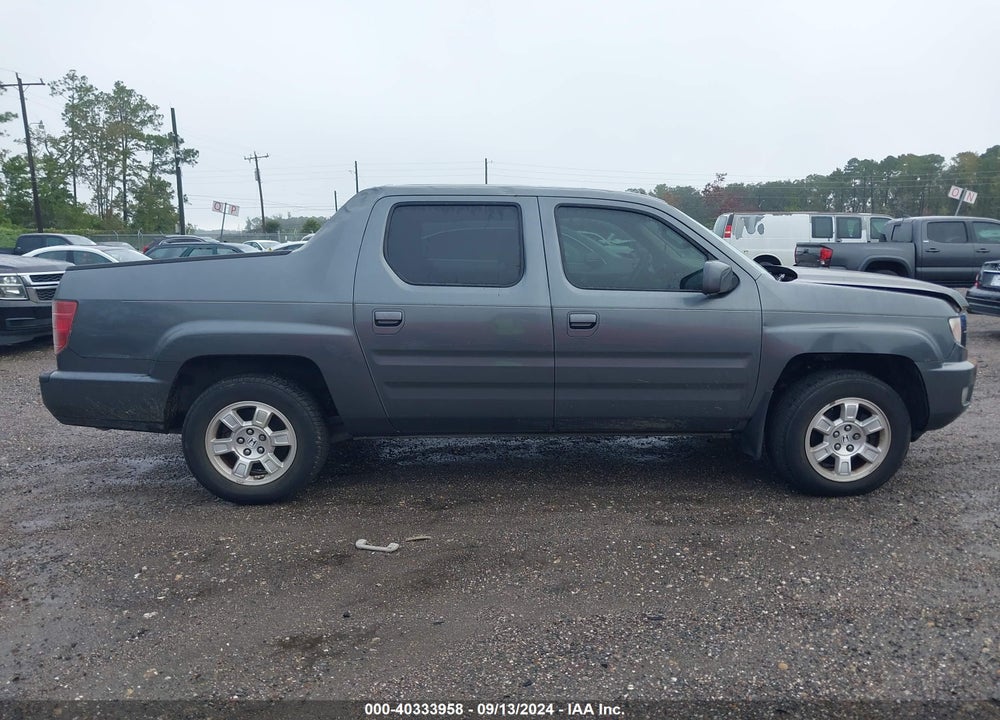 2011 HONDA RIDGELINE RTS VIN: 5FPYK1F45BB009933