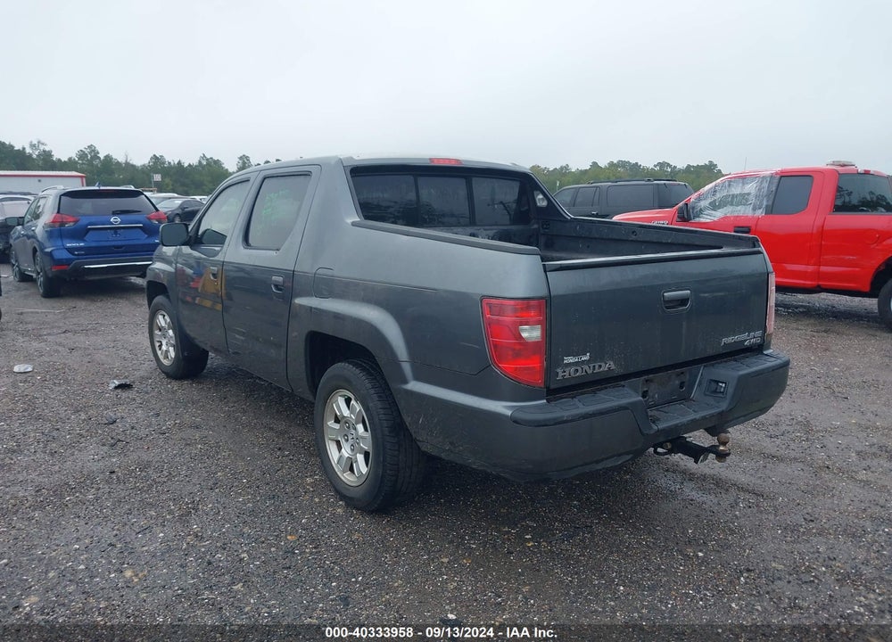 2011 HONDA RIDGELINE RTS VIN: 5FPYK1F45BB009933