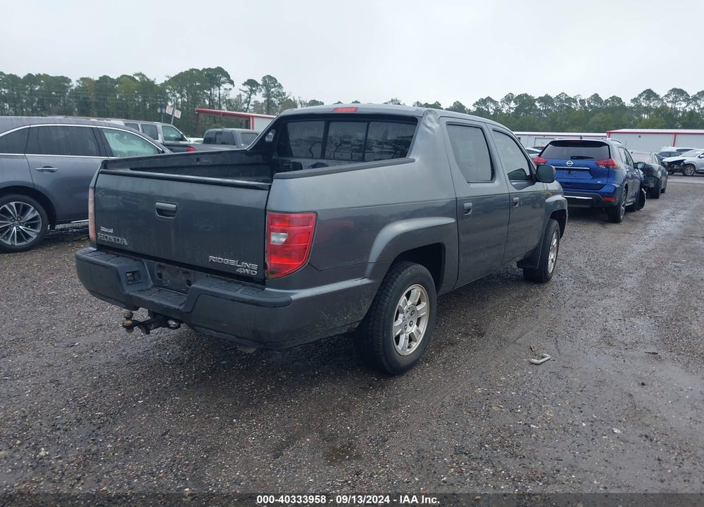 2011 HONDA RIDGELINE RTS VIN: 5FPYK1F45BB009933