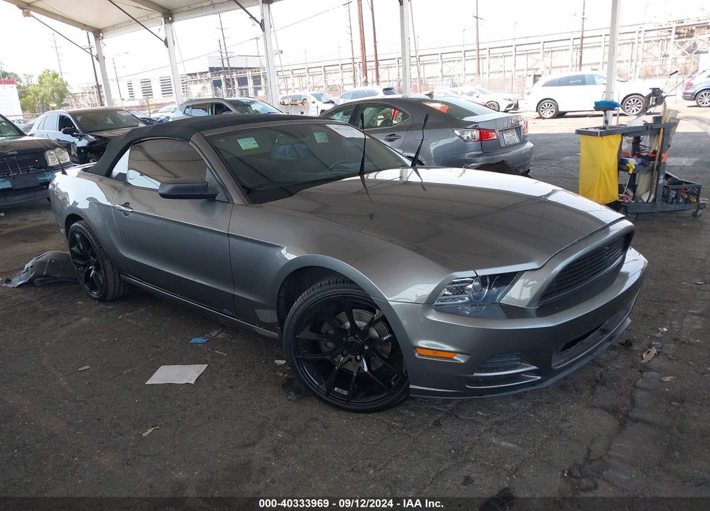 2013 FORD MUSTANG V6 VIN: 1ZVBP8EM1D5216931