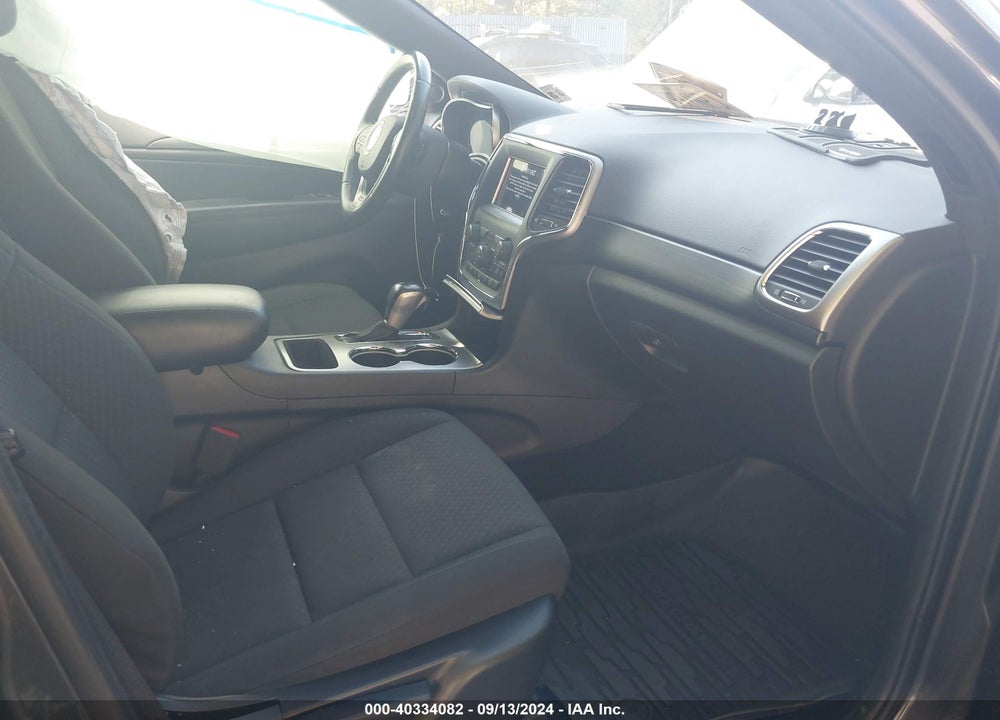2021 JEEP GRAND CHEROKEE LAREDO E 4X4 VIN: 1C4RJFAG2MC592525