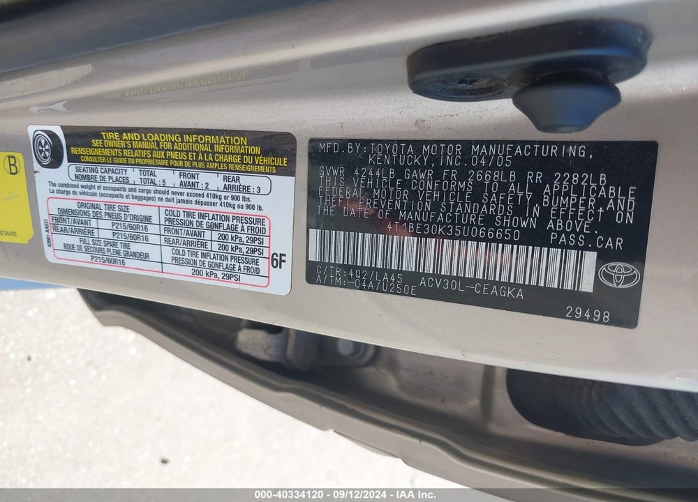 2005 TOYOTA CAMRY XLE VIN: 4T1BE30K35U066650