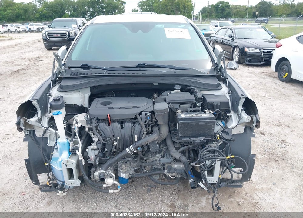 2019 HYUNDAI SANTA FE SE VIN: 5NMS23AD3KH098059
