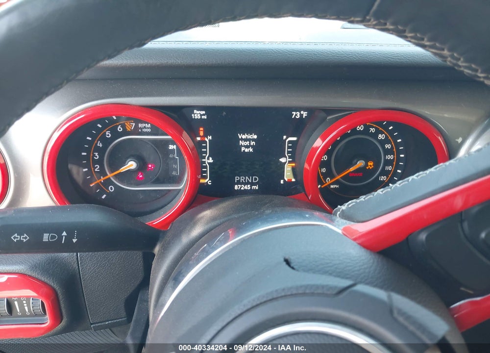 2018 JEEP WRANGLER UNLIMITED SAHARA VIN: 1C4HJXEG5JW130465