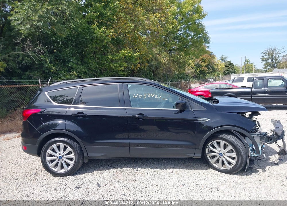 2019 FORD ESCAPE SEL VIN: 1FMCU9HD6KUA81378