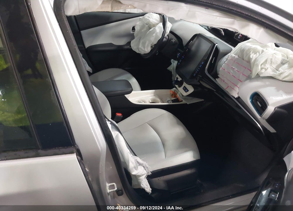 2018 TOYOTA PRIUS FOUR VIN: JTDKARFU0J3553283