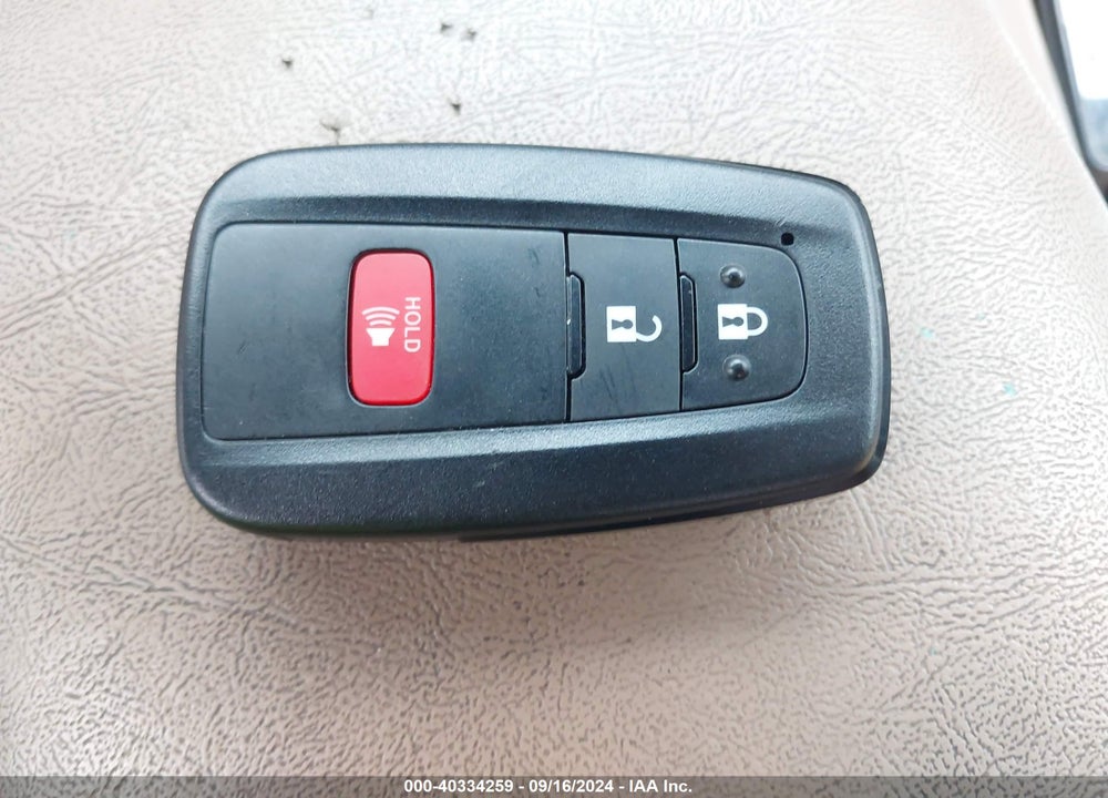 2018 TOYOTA PRIUS FOUR VIN: JTDKARFU0J3553283