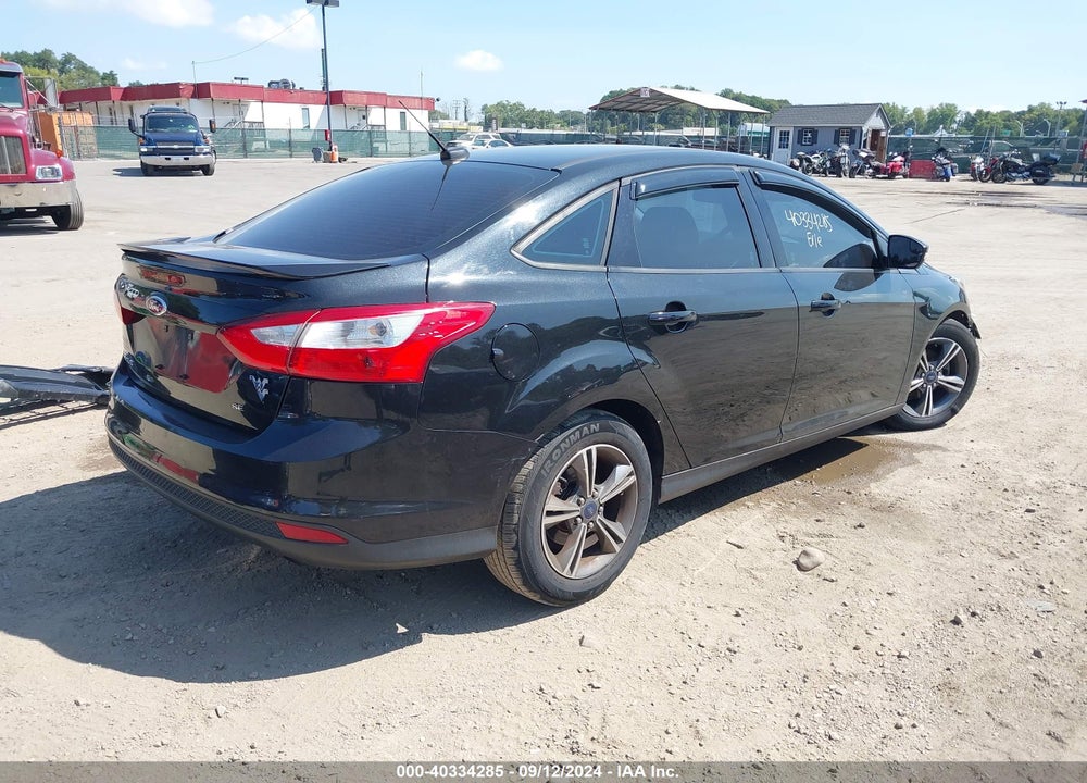 2014 FORD FOCUS SE VIN: 1FADP3F26EL418419