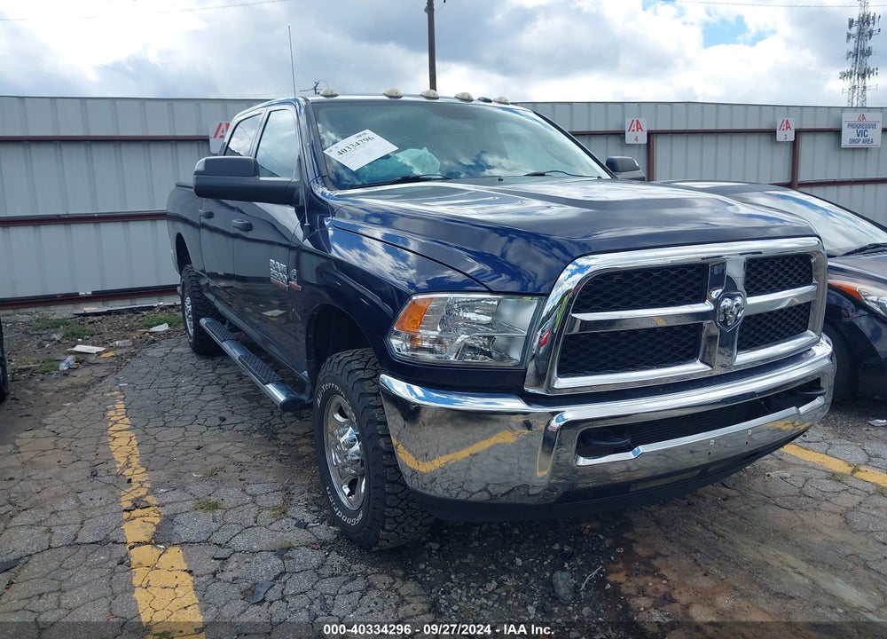 2013 RAM 2500 TRADESMAN VIN: 3C6UR5CL2DG557835