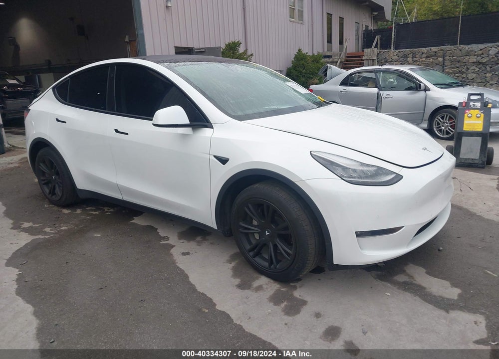 2020 TESLA MODEL Y LONG RANGE DUAL MOTOR ALL-WHEEL DRIVE VIN: 5YJYGDEE2LF055808