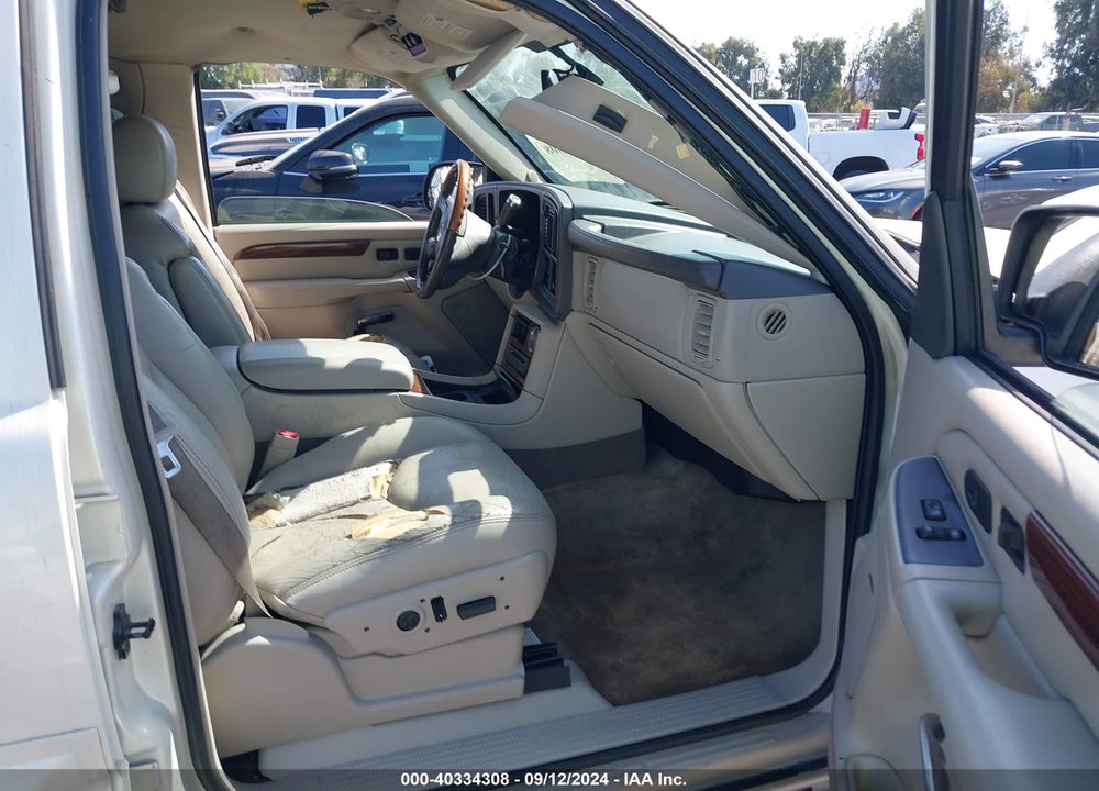 2004 CADILLAC ESCALADE STANDARD VIN: 1GYEC63T34R133112