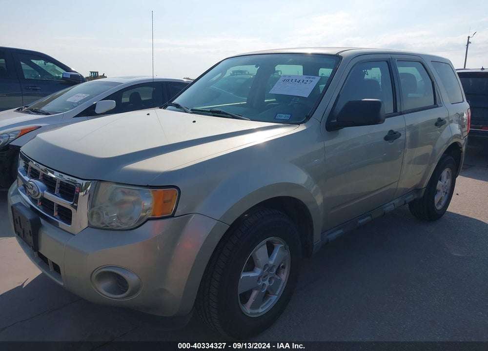 2011 FORD ESCAPE XLS VIN: 1FMCU0C75BKA61728