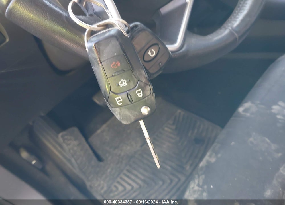 2014 FORD FUSION SE VIN: 3FA6P0H71ER305463