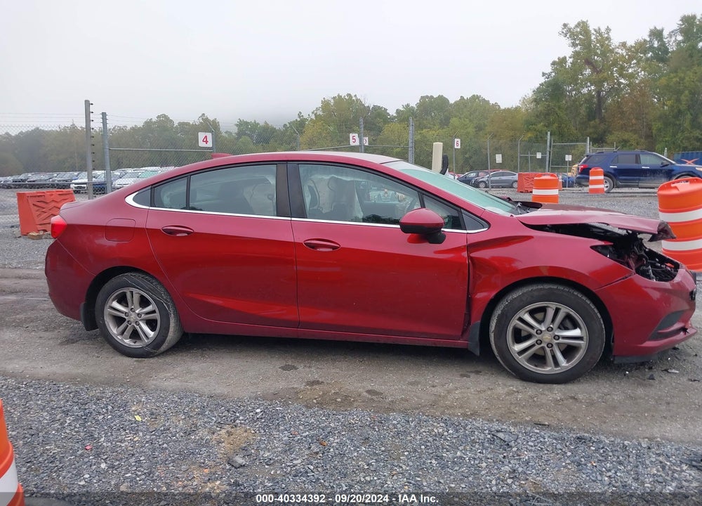 2017 CHEVROLET CRUZE LT AUTO VIN: 1G1BE5SMXH7220409
